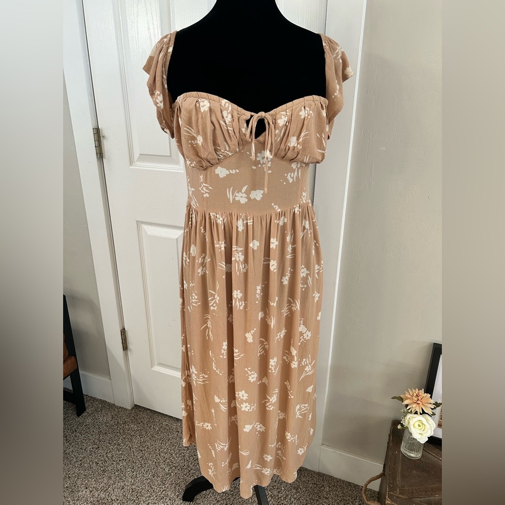 Amuse Society Strapless Floral Beige Dress
